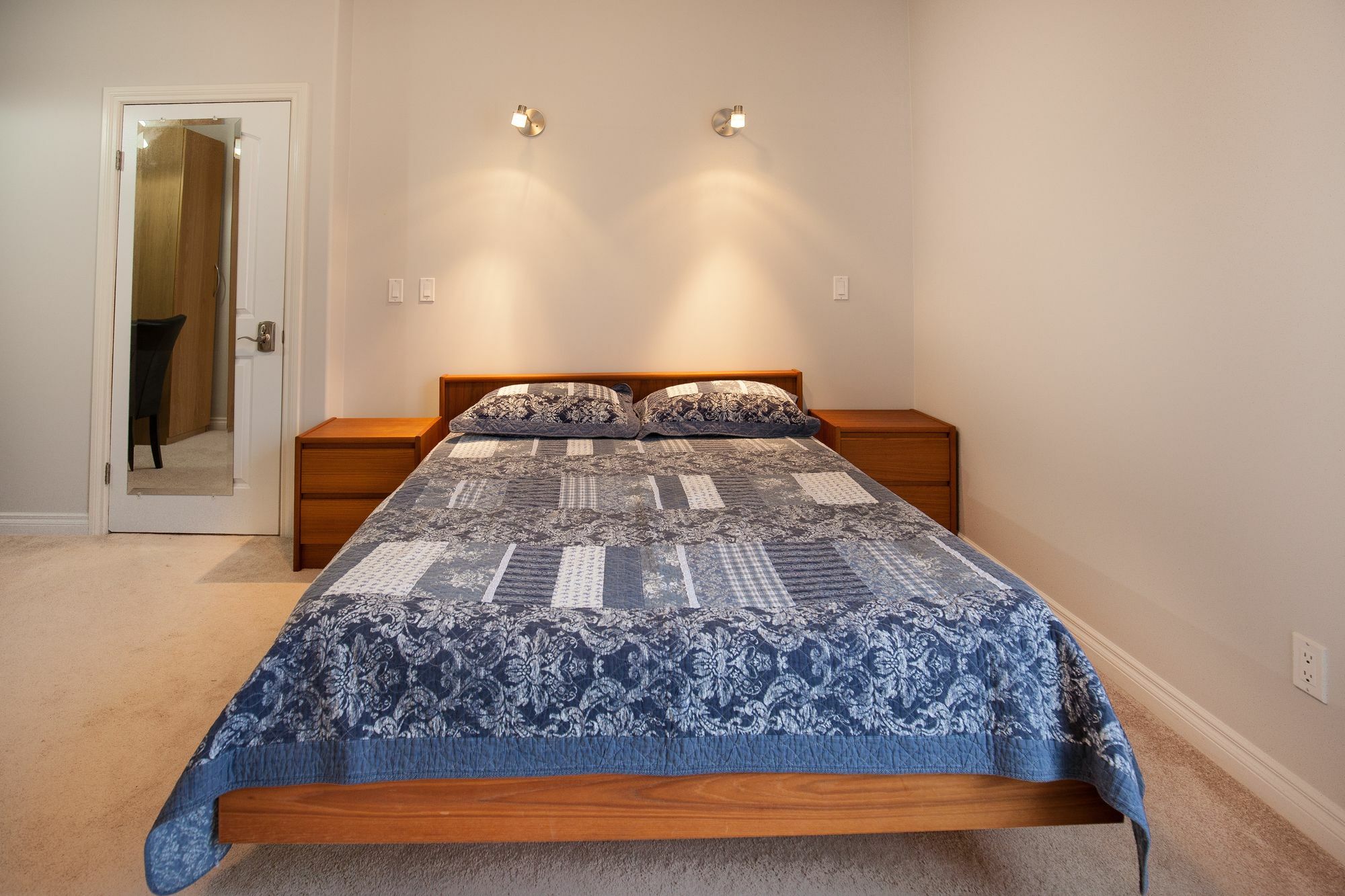 Rant And Roar B&B Saskatoon Exteriör bild
